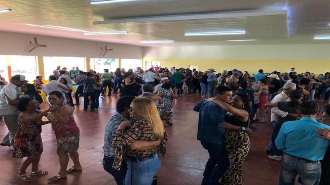 Fundo Social de Solidariedade realiza forró da 3ª idade